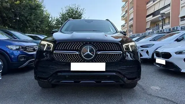 Usata Mercedes GLE300 AMG Line Premium 272 CV (200 kW) 2023 Nero metallizzato SUV