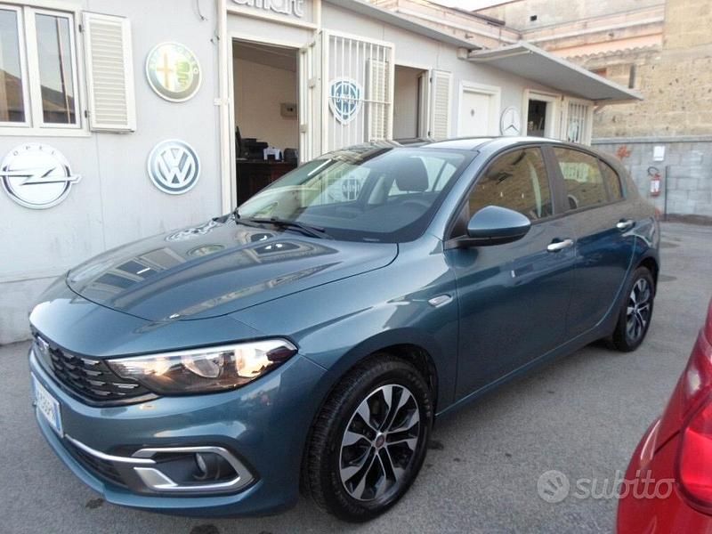 Usata Fiat Tipo 100 CV (73 kW) 2023 Grigio Berlina