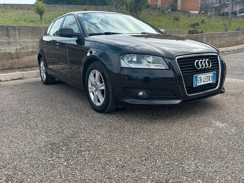 Usata Audi A3 Ambition 90 CV (66 kW) 2012 Nero Utilitaria