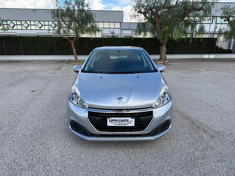 Usata Peugeot 208 Active 74 CV (54 kW) 2016 Argento Utilitaria