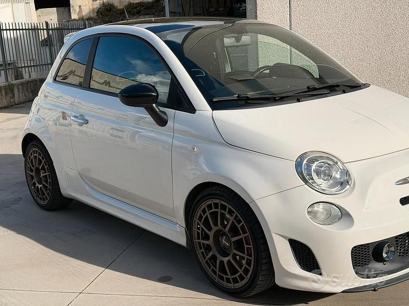 Usata Abarth 500 135 CV (99 kW) 2011 Berlina