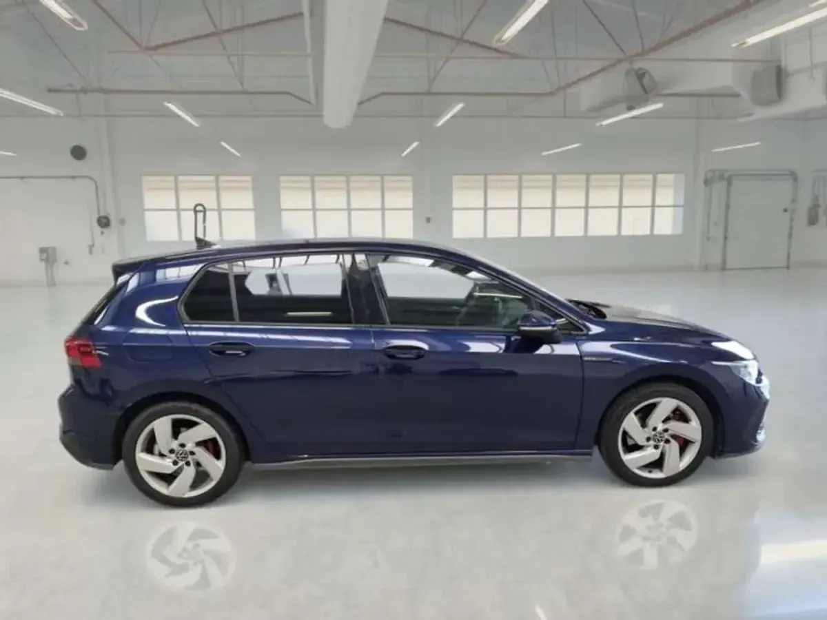 Usata VW Golf VIII GTD 200 CV (147 kW) 2022 Blu/azzurro Berlina