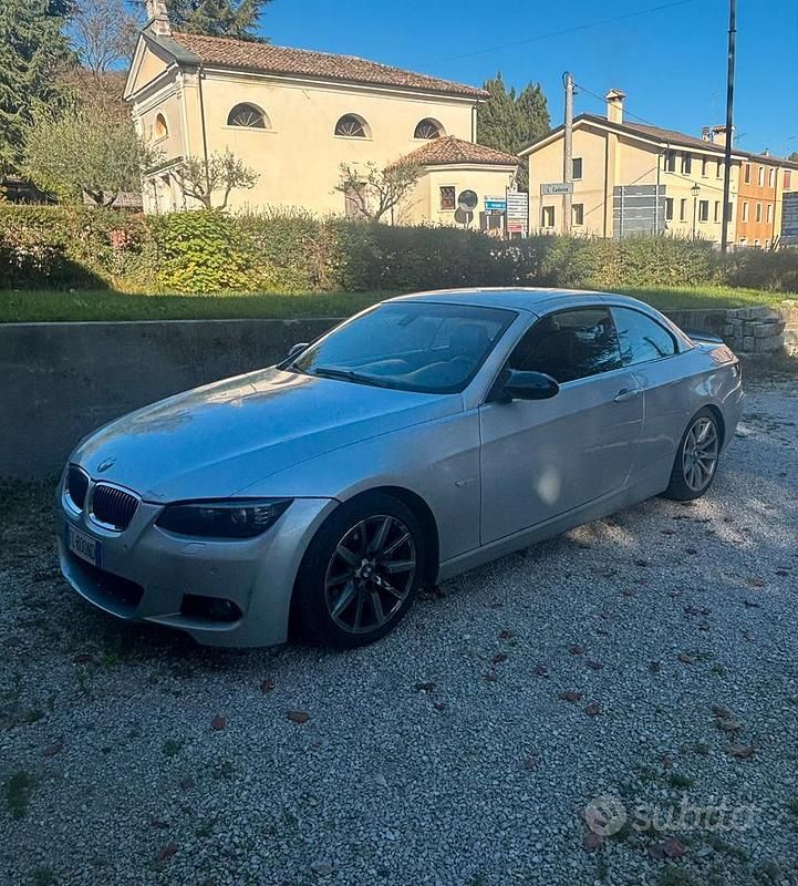 Usata BMW 330 Cabriolet 231 CV (169 kW) 2007 Grigio Cabrio