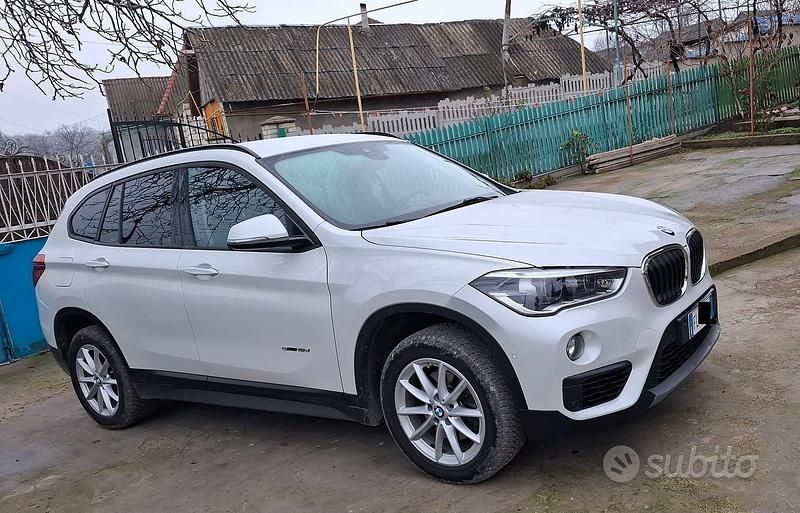 Bianco Usata 2017 BMW X1 SUV | 14.500 € (Buon prezzo) - Immagine 1/4