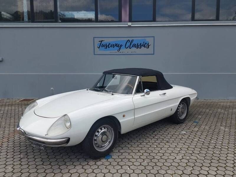 Usata Alfa Romeo Spider Veloce 118 CV (86 kW) 1968 Bianco Cabrio