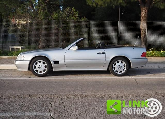 Usata Mercedes SL300 231 CV (169 kW) 1993 Grigio Cabrio