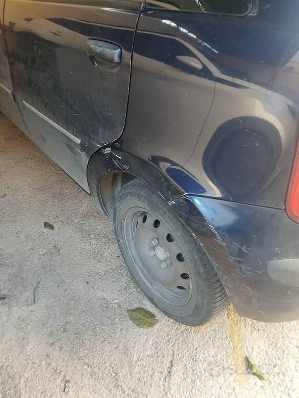 Usata Lancia Musa 90 CV (66 kW) 2003