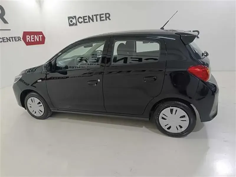 Usata Mitsubishi Space Star Invite 80 CV (58 kW) 2024 Nero Utilitaria