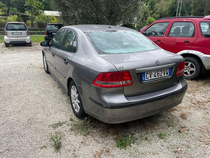 Usata Saab 9-3 150 CV (110 kW) 2005 Grigio Berlina