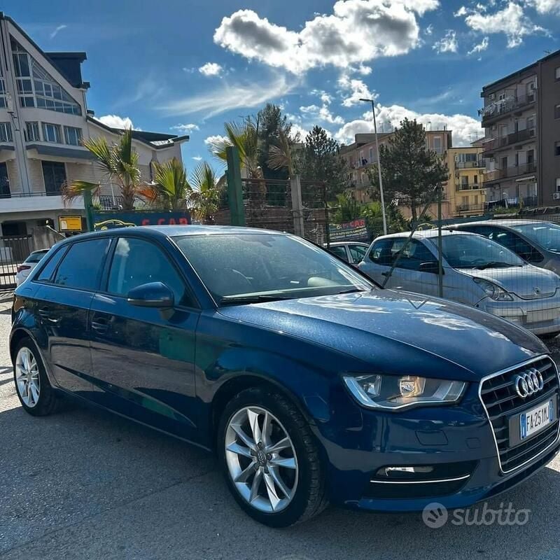 Usata Audi A3 110 CV (80 kW) 2015 Blu Berlina