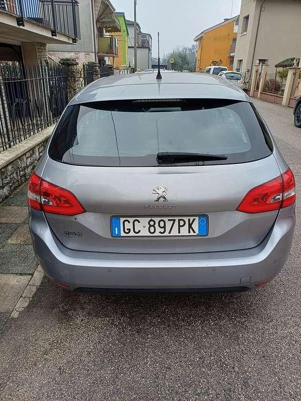 Usata Peugeot 308 Business-Line 131 CV (96 kW) 2020 Grigio Station wagon