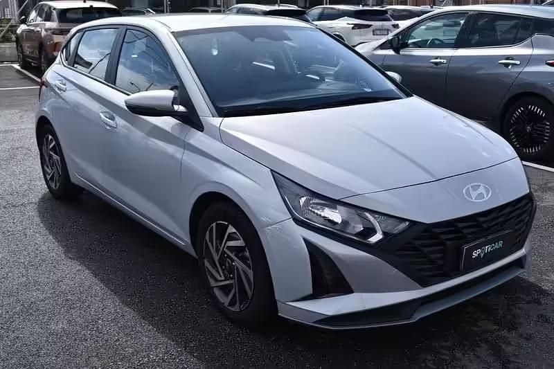 Usata Hyundai i20 79 CV (58 kW) 2025 Grigio Utilitaria