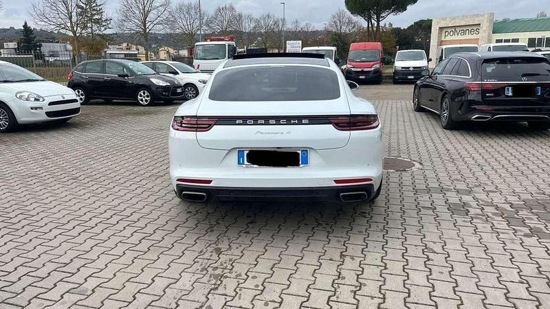 Usata Porsche Panamera 330 CV (242 kW) 2017 Bianco Berlina