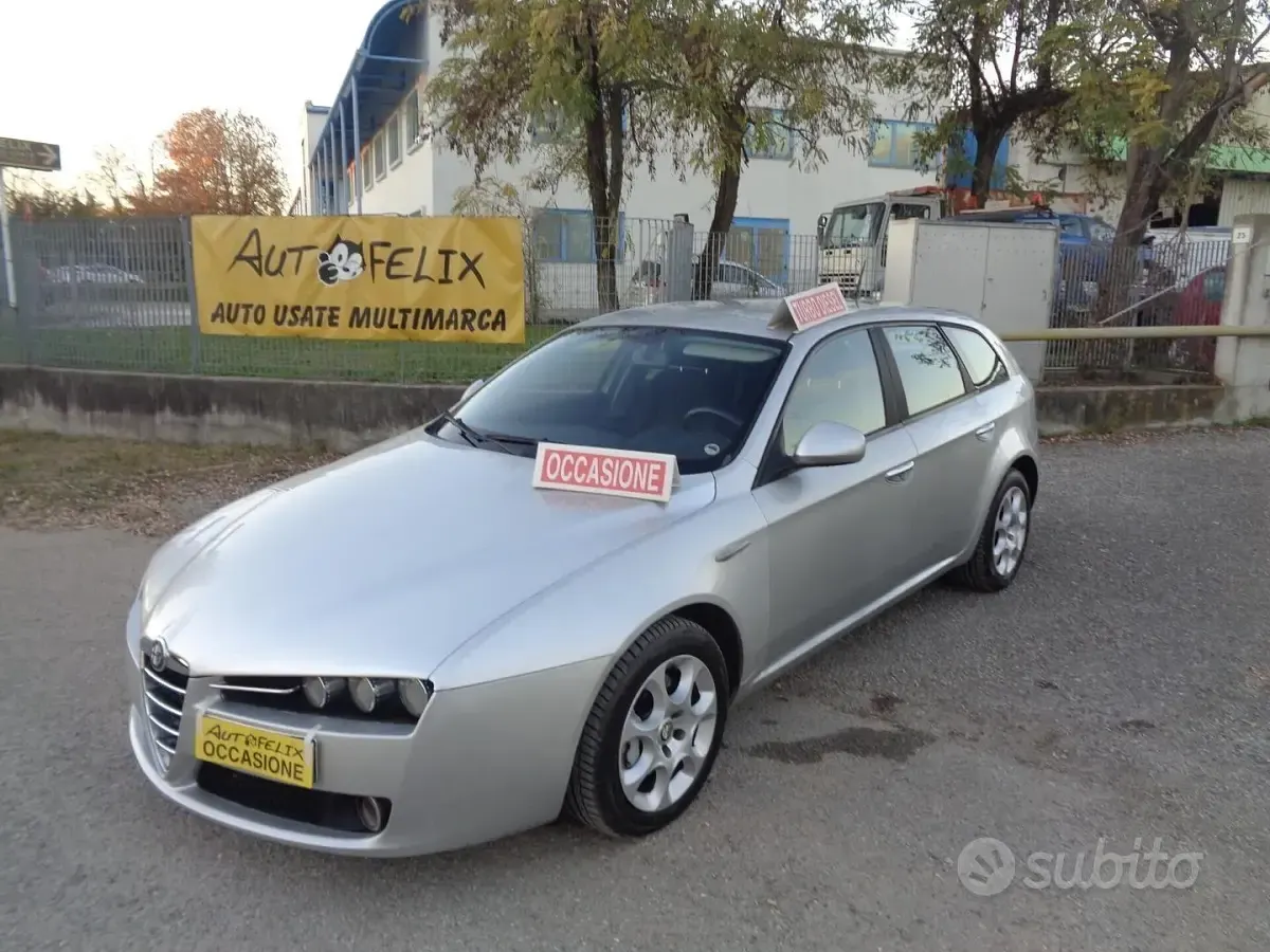 Occasion Alfa Romeo 159 Distinctive 150 PK (110 kW) 2008 Grijs Stationwagen