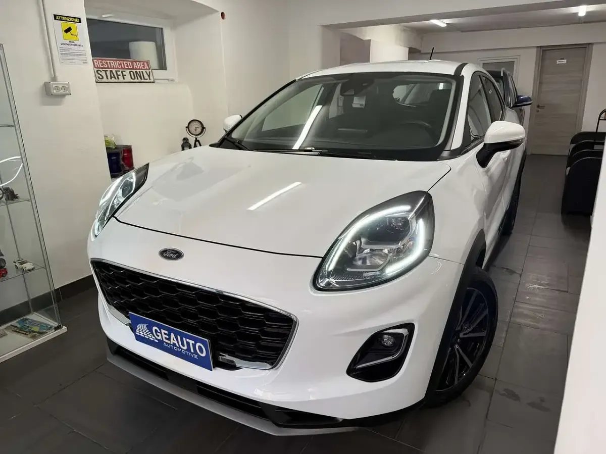 Usata Ford Puma Titanium 125 CV (91 kW) 2022 Bianco SUV