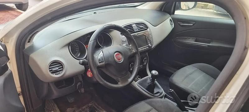 Usata Fiat Bravo 120 CV (88 kW) 2014 Utilitaria