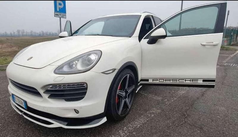 Usata Porsche Cayenne 400 CV (294 kW) 2010 Bianco SUV