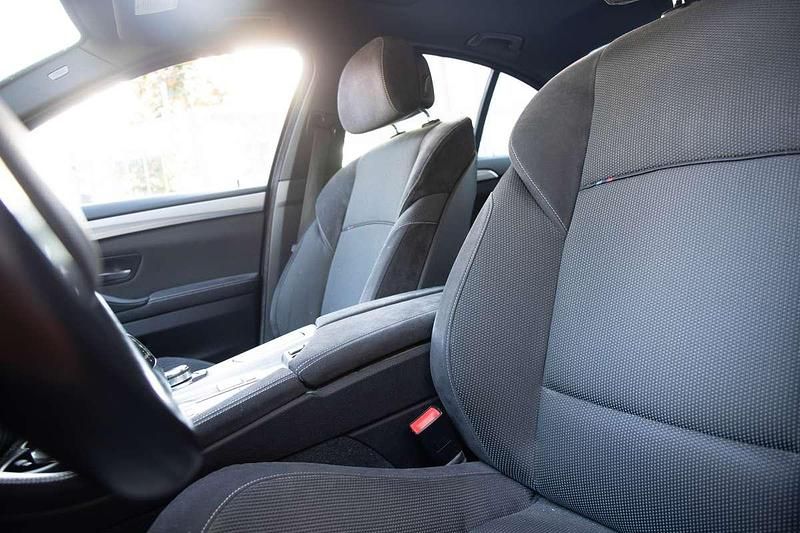 Usata BMW 520 M Sport 184 CV (135 kW) 2012 Grigio Berlina