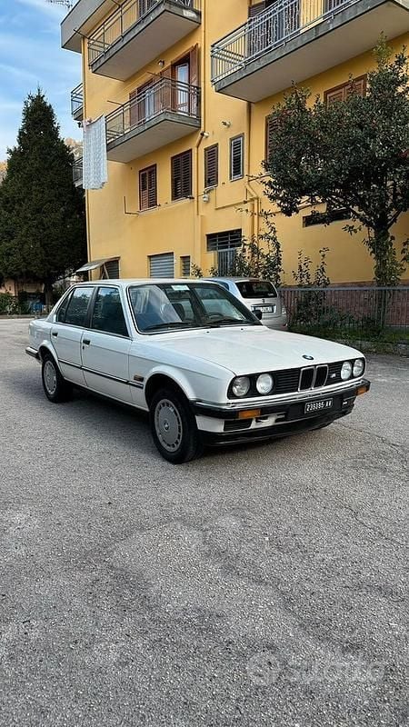 Usata BMW 316 90 CV (66 kW) 1985 Bianco Berlina