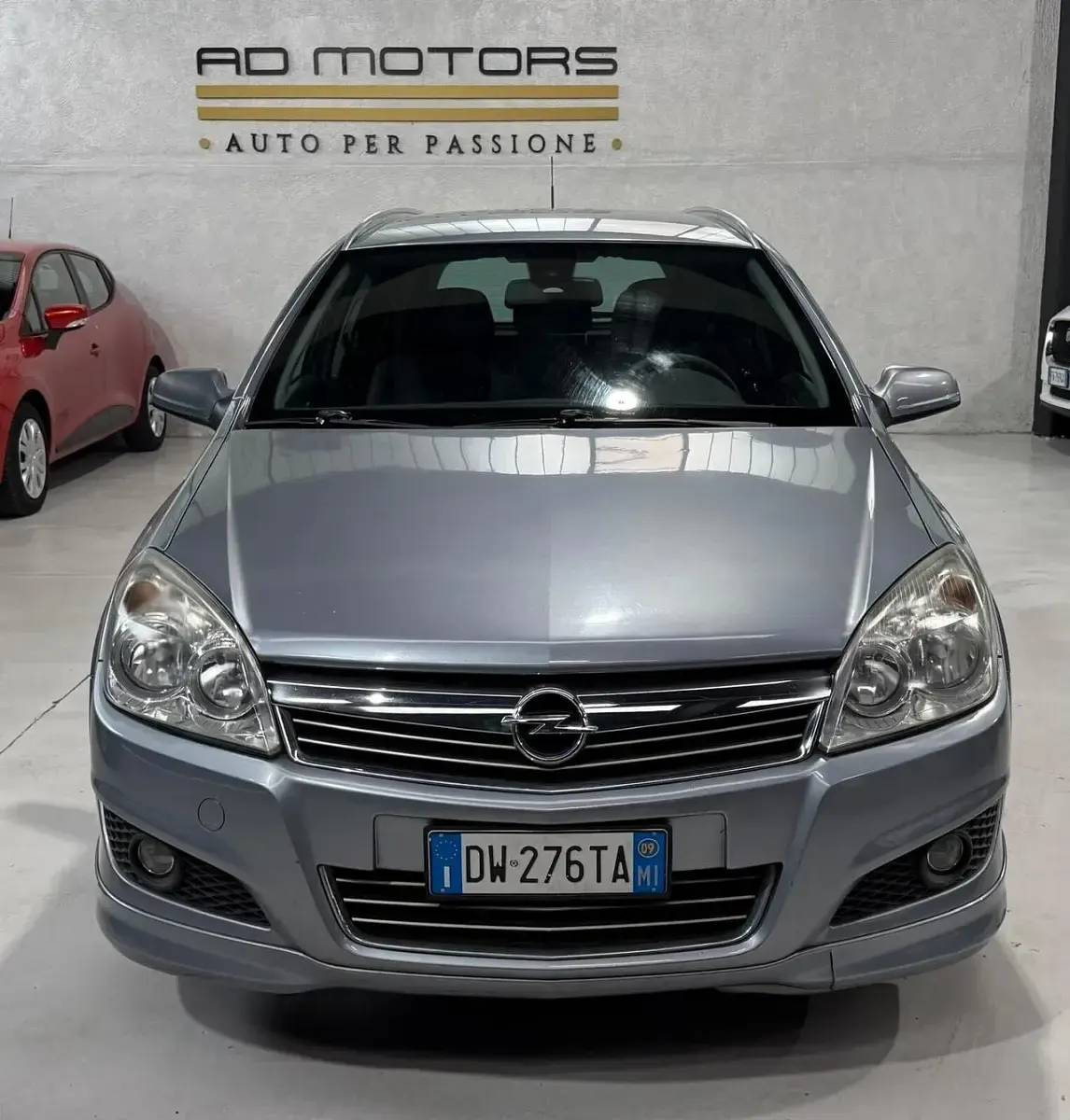 Usata Opel Astra Sport 110 CV (80 kW) 2009 Grigio Station wagon