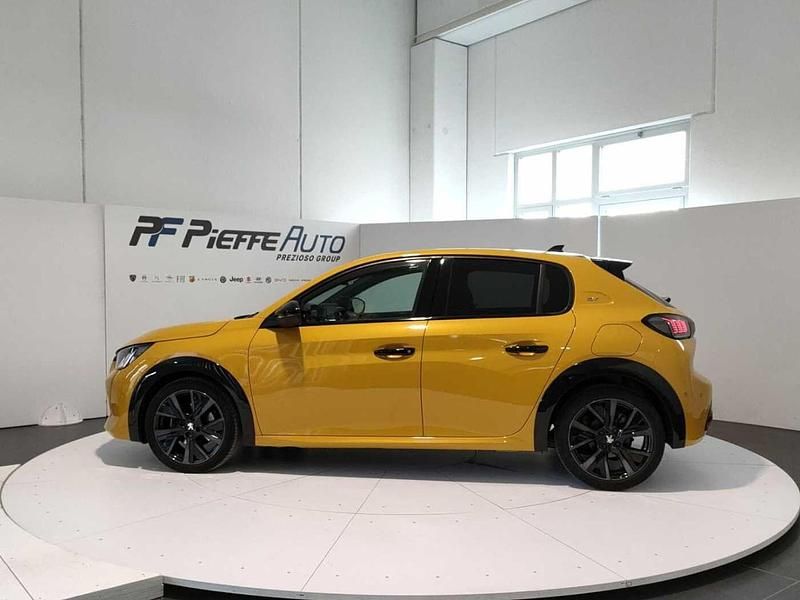 Usata Peugeot 208 GT 102 CV (75 kW) 2023 Giallo Utilitaria
