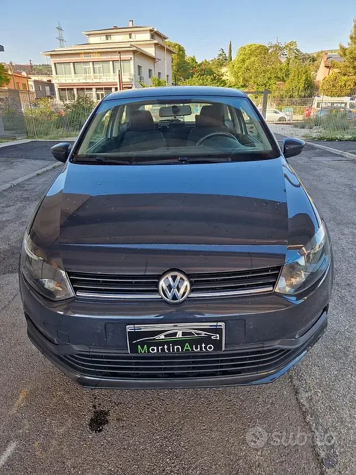 Używany VW Polo 60 KM (44 kW) 2016 Szary Hatchback