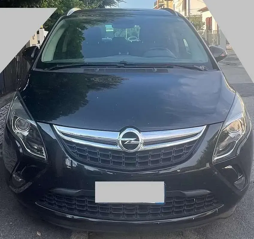Usata Opel Zafira Tourer Cosmo 150 CV (110 kW) 2013 Monovolume
