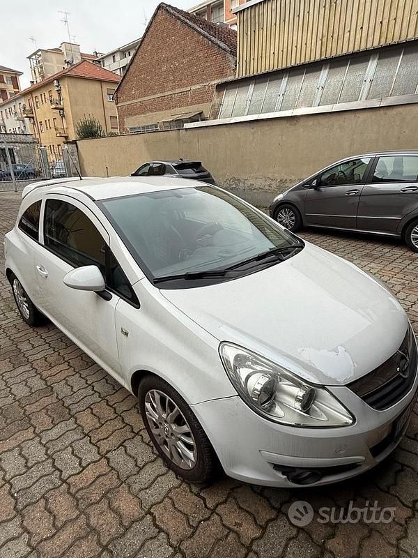 Occasion Opel Corsa 80 ch (58 kW) 2010 Blanc Citadine