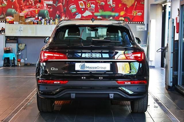 Usata Audi Q5 Sportback Advanced 265 CV (194 kW) 2022 Nero SUV