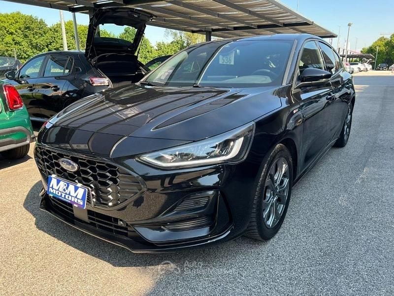 Usata Ford Focus ST-Line 116 CV (85 kW) 2025 Nero Berlina