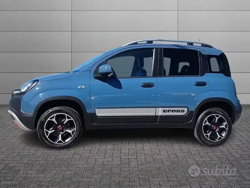 Usata Fiat Panda Cross Cross 86 CV (63 kW) 2021 Blu Utilitaria