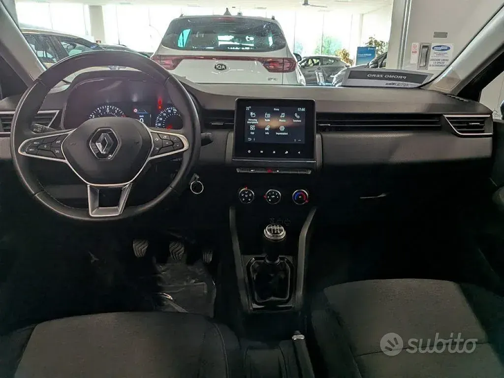 Usata Renault Clio V Zen 65 CV (47 kW) 2023 Nero Berlina