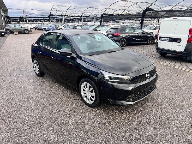 Usata Opel Corsa 75 CV (55 kW) 2024 Nero Berlina