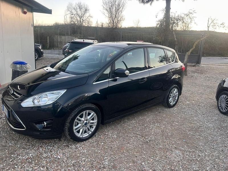 Usata Ford C-MAX Titanium 120 CV (88 kW) 2015 Nero Monovolume