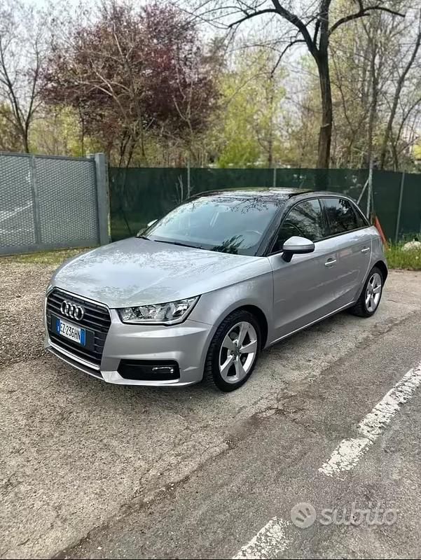 Usata Audi A1 Sportback 90 CV (66 kW) 2015 Grigio Utilitaria