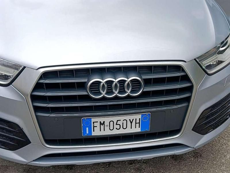 Usata Audi Q3 Ambiente 120 CV (88 kW) 2017 Argento SUV
