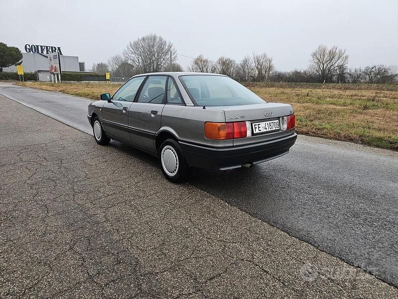 Usata Audi 80 1988 Grigio Berlina