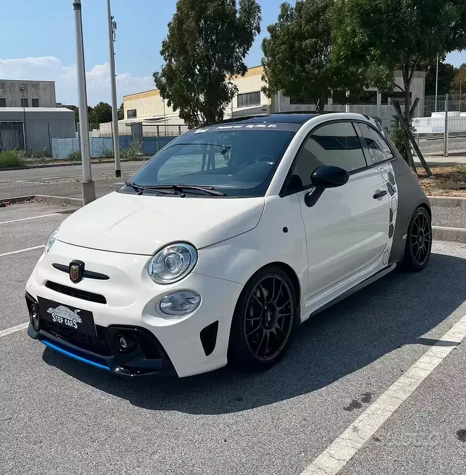 Usata Abarth 500 135 CV (99 kW) 2011 Berlina
