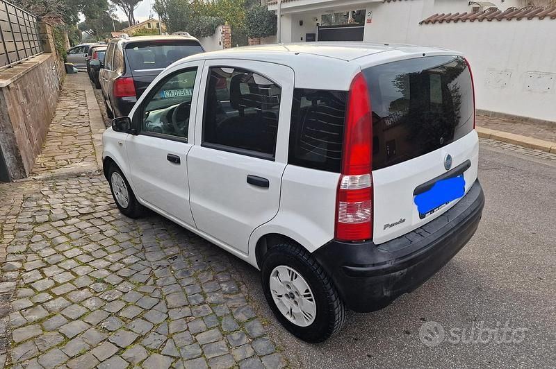 Usata Fiat Panda 54 CV (39 kW) 2004 Bianco Utilitaria