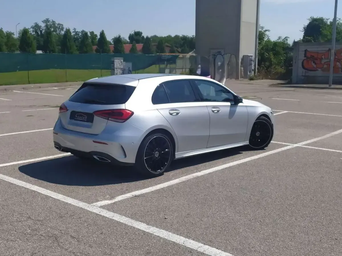 Usata Mercedes A200 Premium 150 CV (110 kW) 2019 Argento Berlina