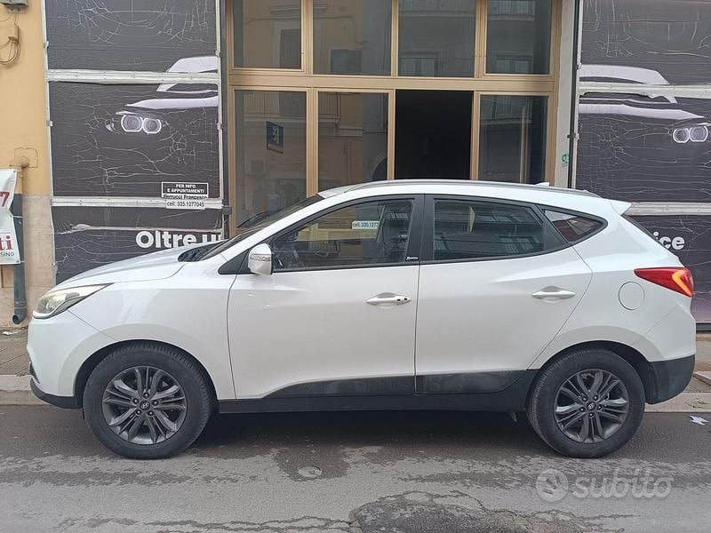 Usata Hyundai ix35 Xpossible 115 CV (84 kW) 2015 Bianco SUV
