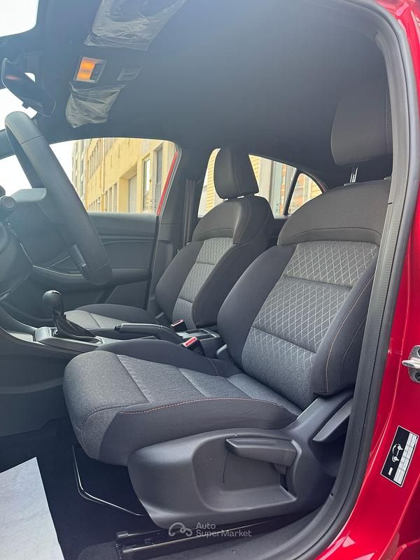 Nuova MG MG3 Comfort 116 CV (85 kW) 2026 Rosso Utilitaria