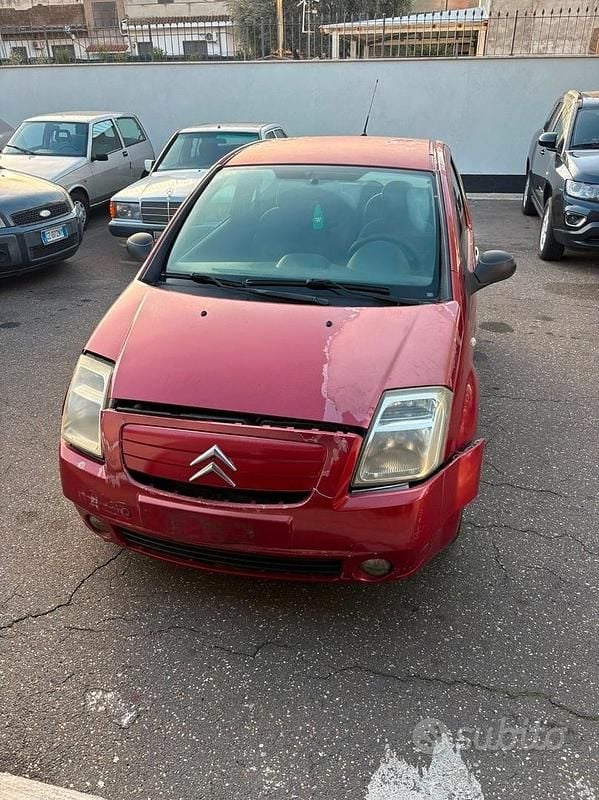 Usata Citroën C2 60 CV (44 kW) 2005 Rosso Utilitaria