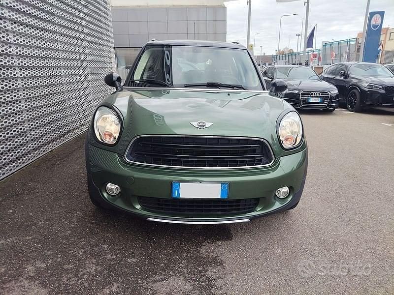 Usata Mini Cooper D Countryman 111 CV (81 kW) 2016 Verde SUV