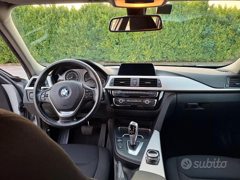 Grigio Usata 2017 BMW 318 Advantage Station wagon | 12.800 € (Buon prezzo) - Immagine 1/4