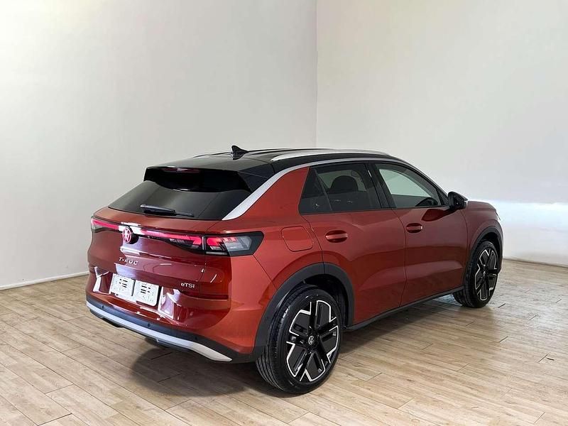 Nuova VW T-Roc Style 116 CV (85 kW) 2026 Rosso SUV