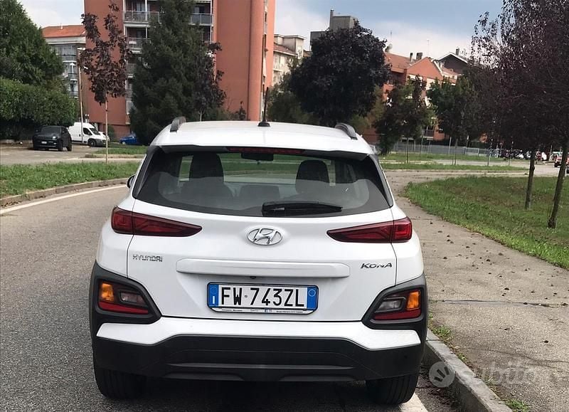 Usata Hyundai Kona 120 CV (88 kW) 2019 Bianco SUV
