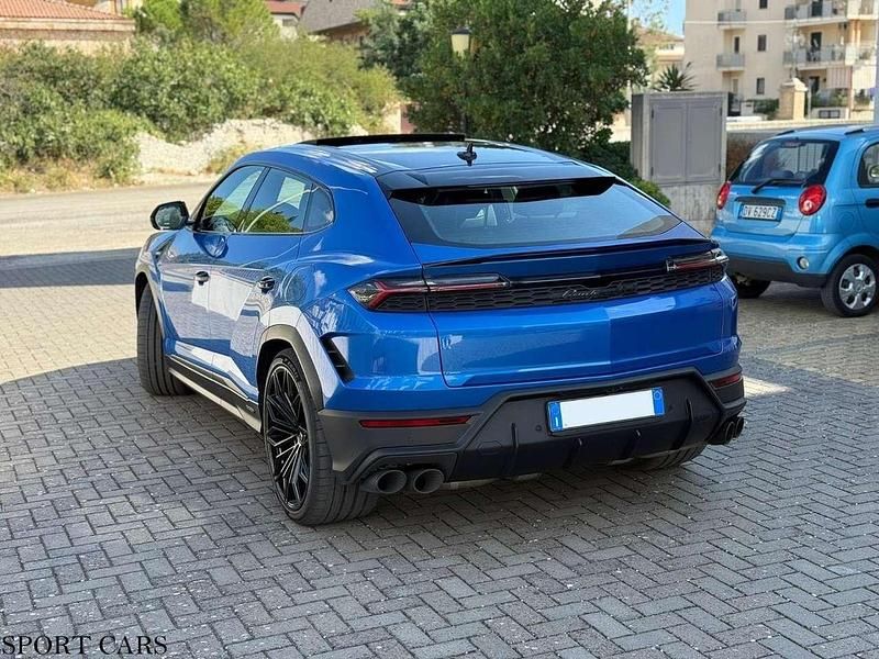 Nuova Lamborghini Urus 800 CV (588 kW) 2025 Blu/azzurro SUV