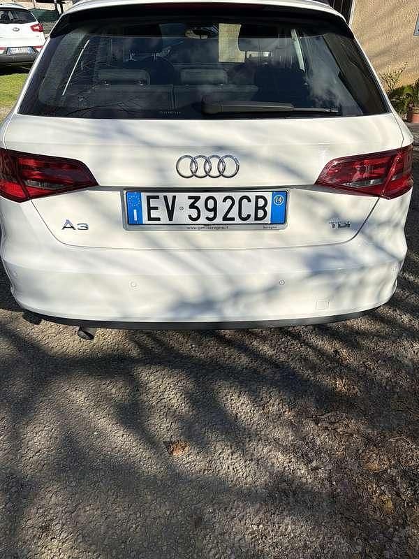 Usata Audi A3 Ambiente 105 CV (77 kW) 2014 Bianco Berlina