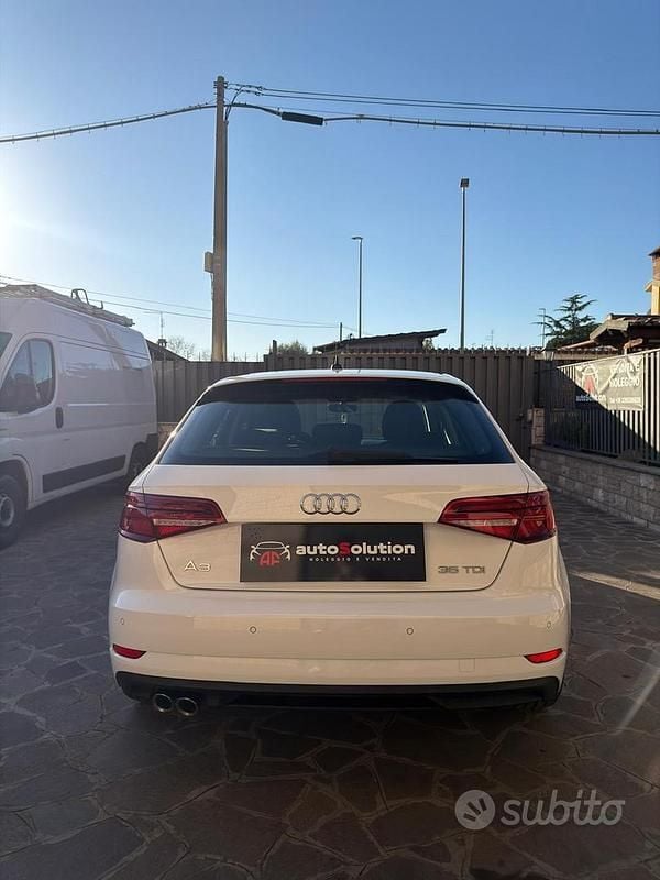 Occasion Audi A3 S-Line 150 ch (110 kW) 2019 Blanc Berline